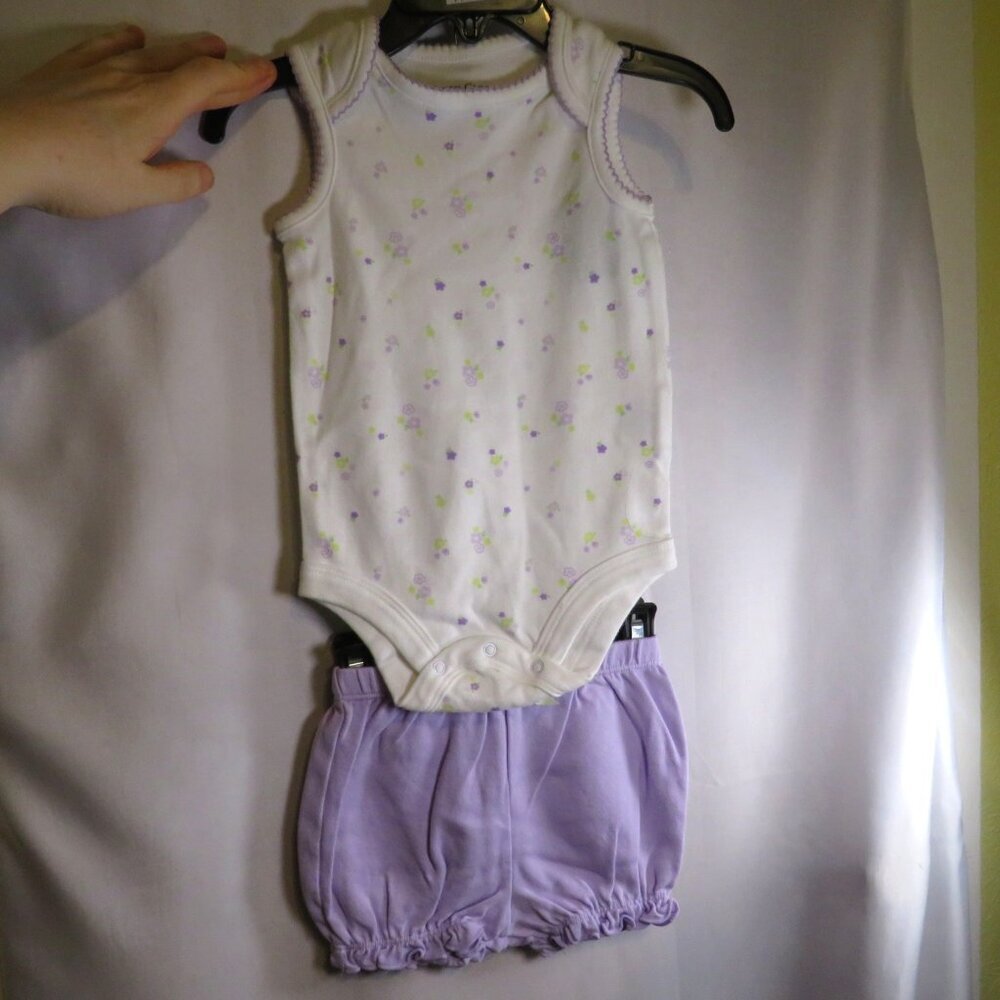 Baby Purple Floral Bodysuit & Shorts 3-6mts 100% Organic Cotton Faded Glory